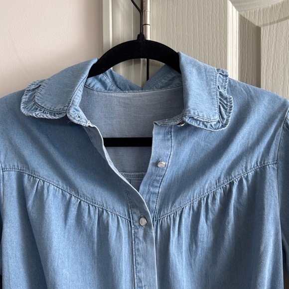 Light Blue Denim Button-Up Shirt - Picture 3 of 5
